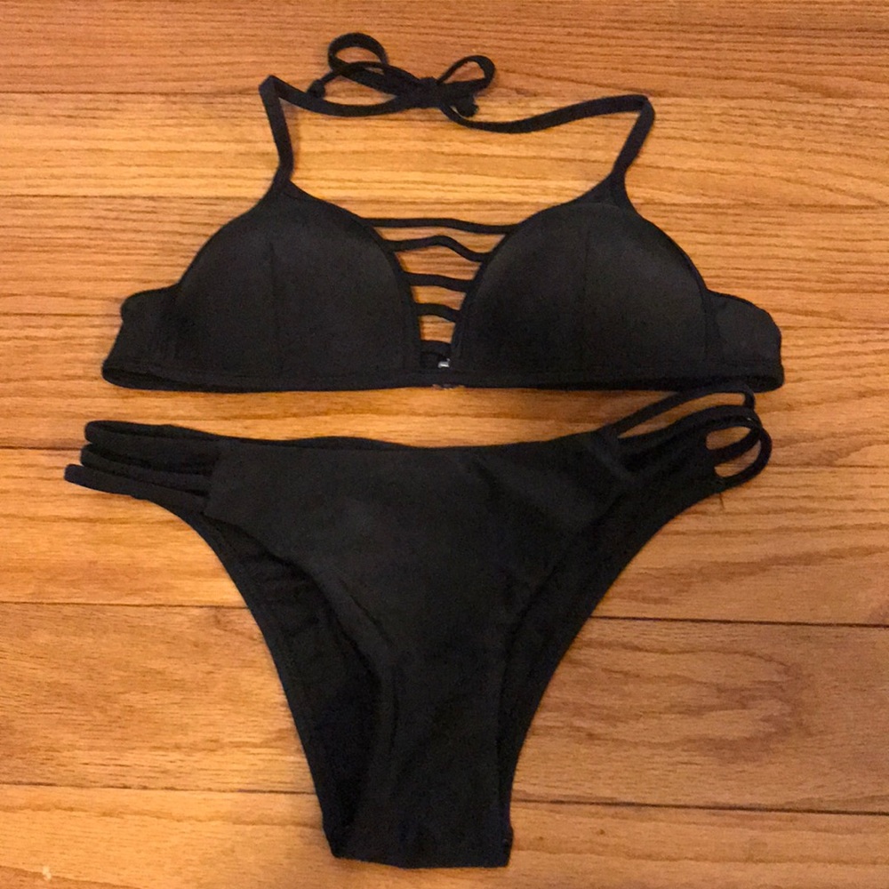 Black Bikini Set